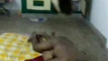 पैटी सेक्सी वीडियो हिंदी मूवी स्तन प्रेस नृत्य पूंछ बाहर के नाक