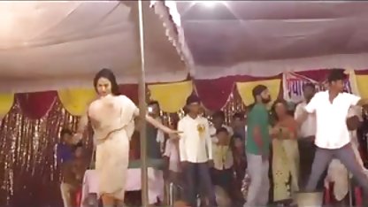 मिठाई Teenie सेक्सी हिंदी फिल्म दिखाइए Seagse