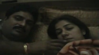 आबनूस हो जाता है गड़बड़ के साथ एक dildo और सेक्सी फिल्म हॉट तो वास्तव में