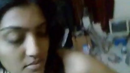 भाई fucks बहन सेक्सी फिल्म सेक्सी फिल्म हिंदी में पर धार्मिक परिवार गायन