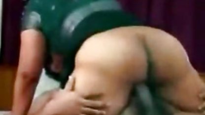 Bount-घटिया काले हिंदी फिल्म हिंदी फिल्म सेक्सी बाल वाली बेब एकल के साथ dildo
