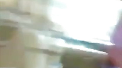 एक एशियाई भोजपुरी सेक्सी फिल्म वीडियो महिला के लिए, वह बहुत बड़े स्तन है