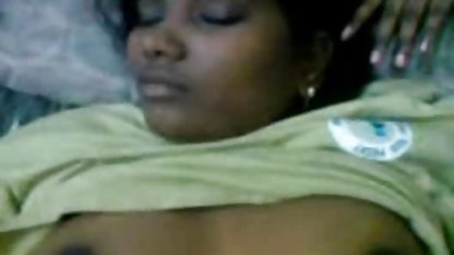 उभयलिंगी लड़कियों विदा पर kinky शुक्राणु खेल मद्रासी सेक्स मूवी