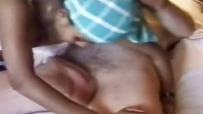 मैंडी उज्ज्वल हिंदुस्तानी सेक्सी मूवी है अविश्वसनीय भाड़ में जाओ के साथ दो