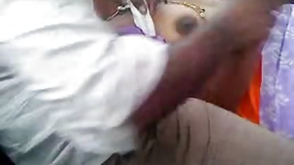 , मरीना है एक हिंदी पिक्चर में सेक्सी विशाल पूंछ भूख